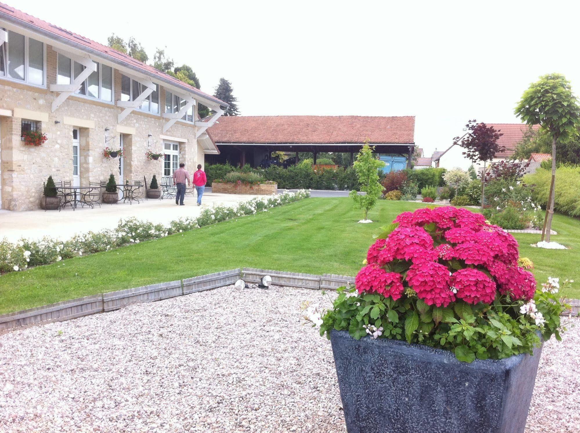 La Grange Champenoise Bed & Breakfast Aumenancourt-le-Grand Bagian luar foto